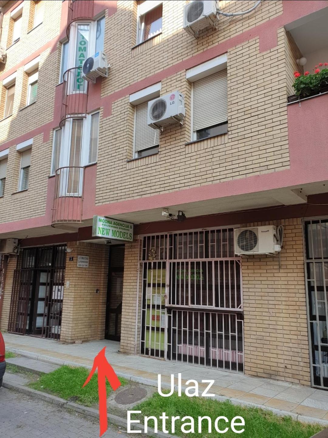 Podbara Center Apartment Novi Sad Ngoại thất bức ảnh